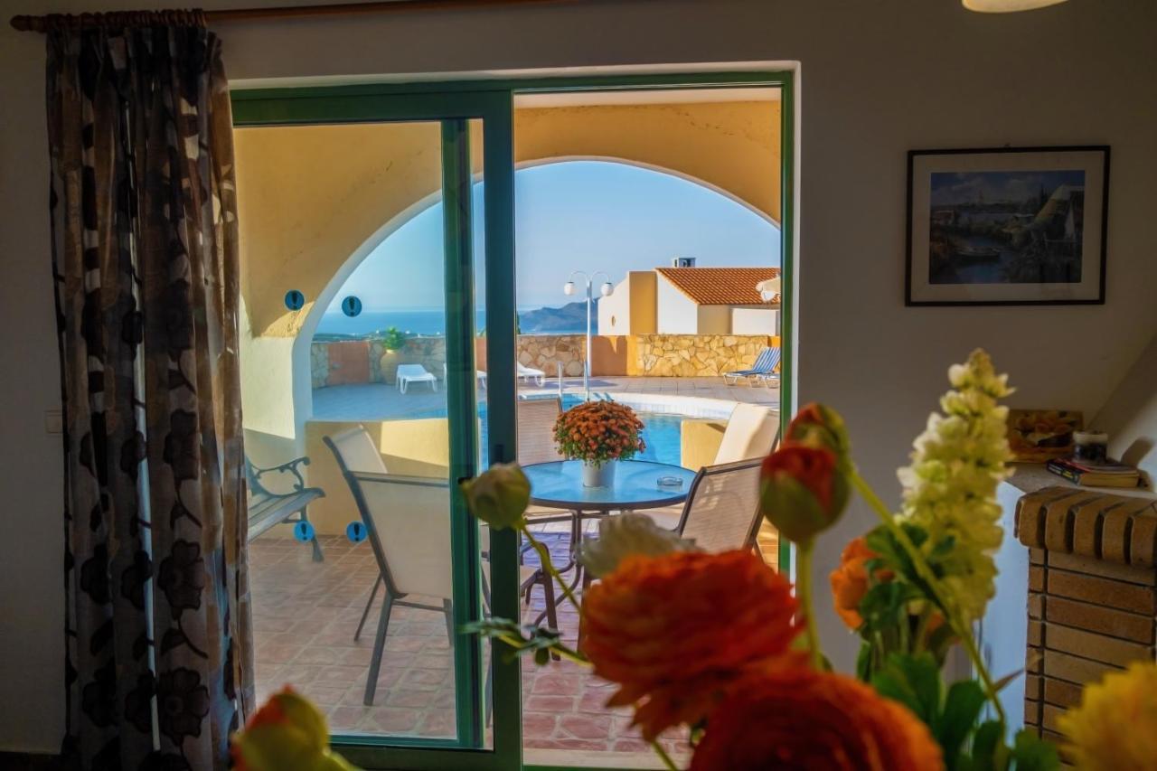 Villa Jokasta & Erato Chania  Bilik gambar